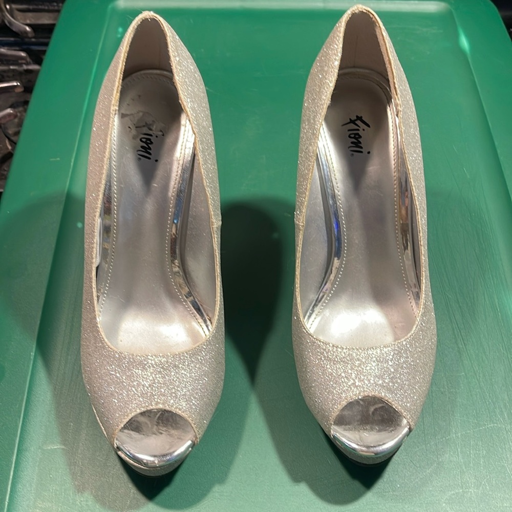 - Fioni Platform Sparkle Heels - Open Toe- Wedding - 4 inch heal Size 7